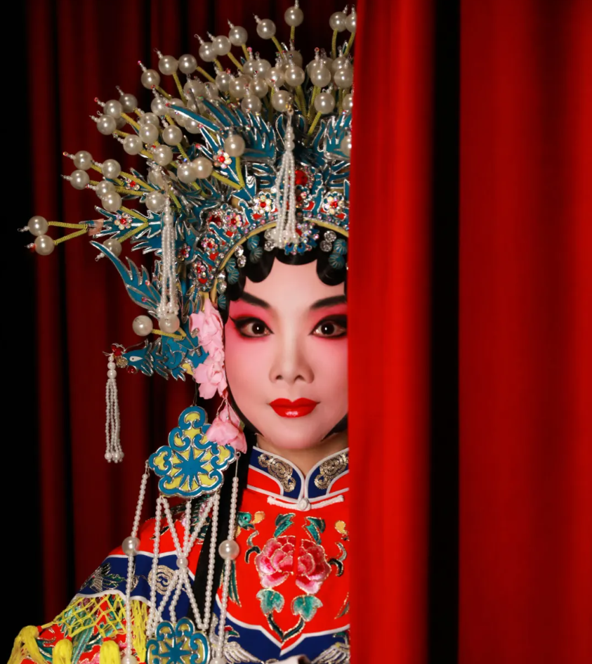 海量美图暴击丨胜利剧院戏服体验，被中式美学惊艳到！